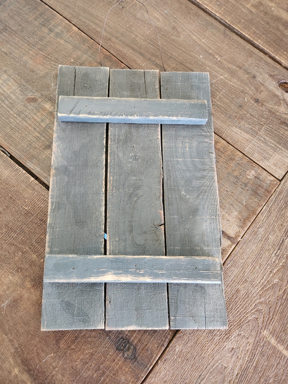 Rustic Gray Wooden Wall Plaque - Unbranded
